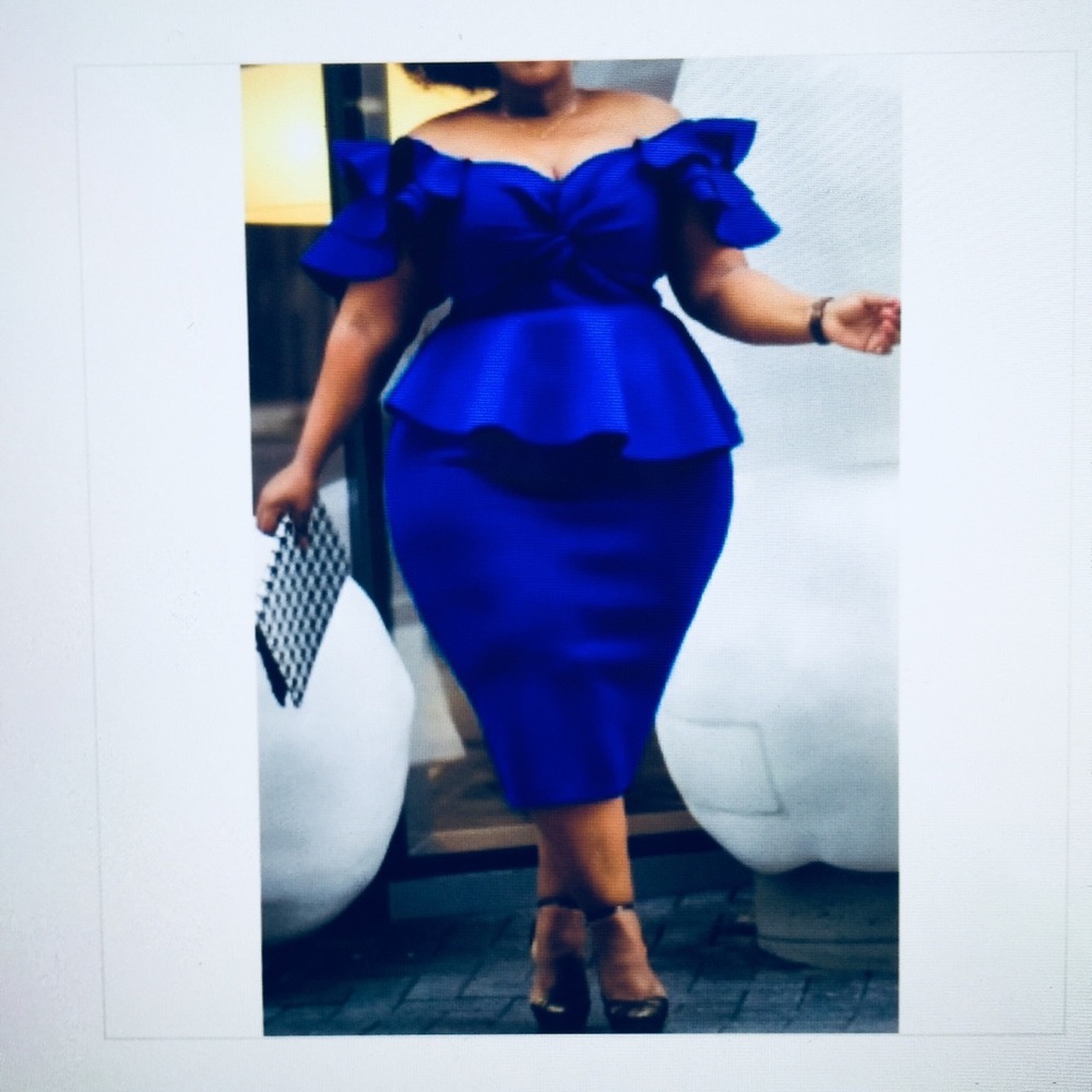 Lovely trendy blue dress